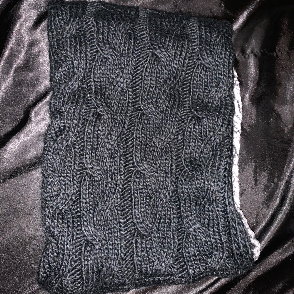 Infinity scarf